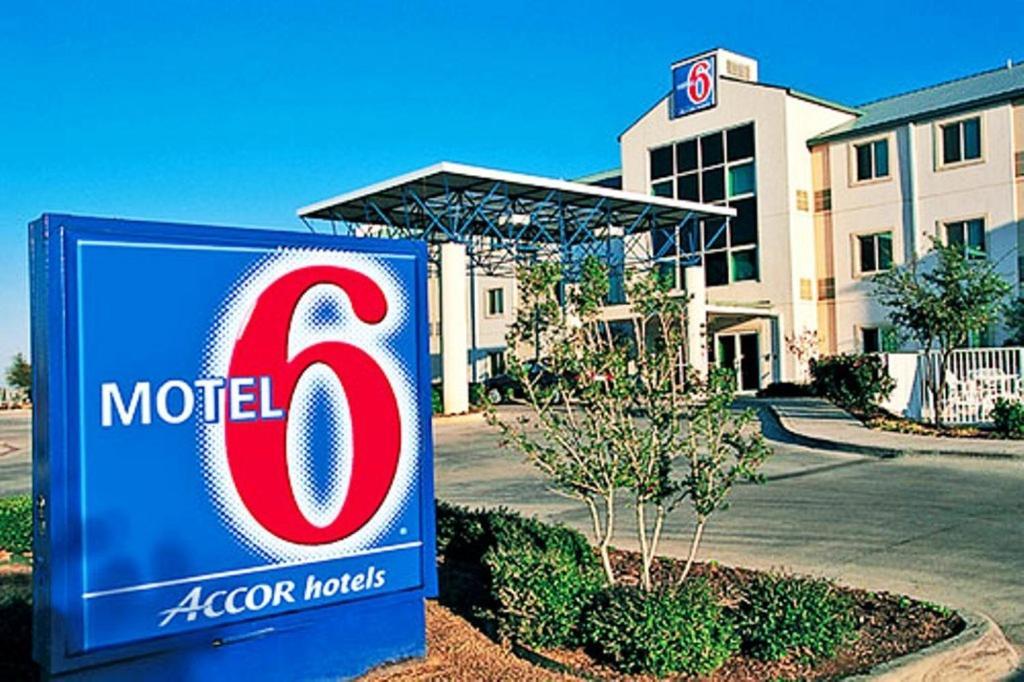 Motel 6-Portland, Or - Gresham Eksteriør billede