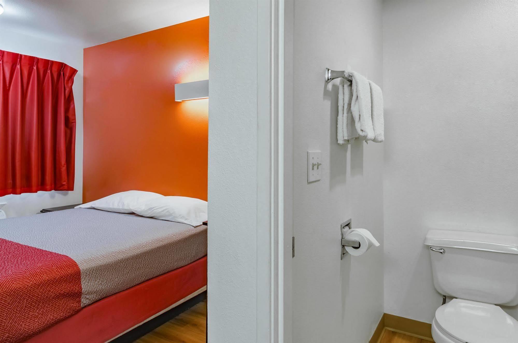 Motel 6-Portland, Or - Gresham Eksteriør billede